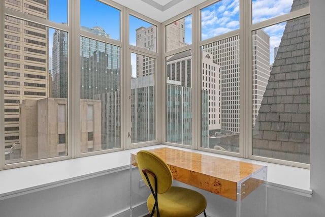 118 E Erie St Unit 14B, Chicago, IL 60611 - sunroom with a city view