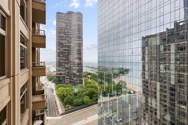 530 N Lake Shore Dr Unit 2408, Chicago, IL 60611 - view of city featuring a large body of water