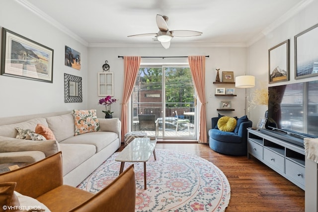 2128 N Hudson Ave Unit 204, Chicago, IL 60614 - living area featuring a ceiling fan, wood finished floors, and crown molding