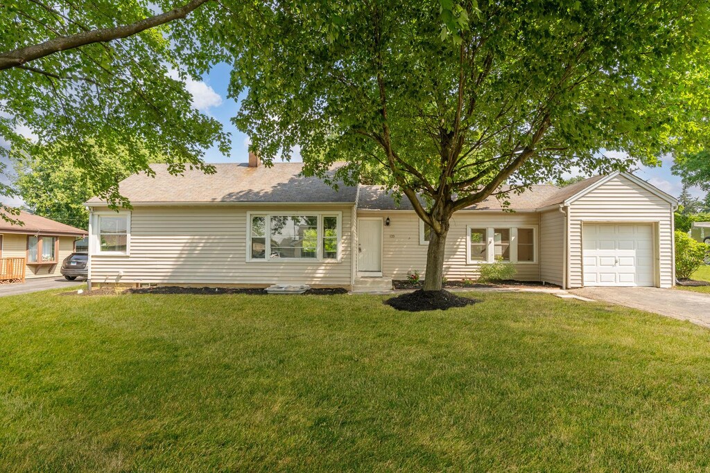 133 W Lester St, West Chicago, IL 60185 - photo 1