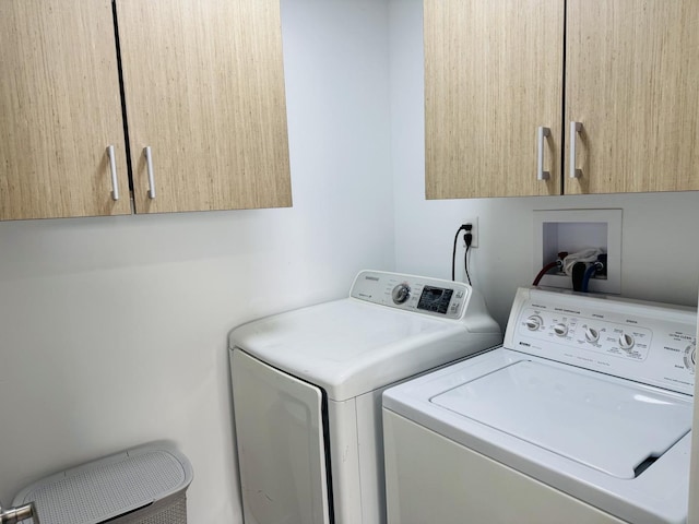 616 N Everett St, Streator, IL 61364 - washroom with cabinet space and washing machine and clothes dryer
