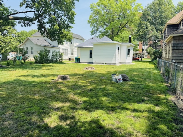 616 N Everett St, Streator, IL 61364 - view of yard