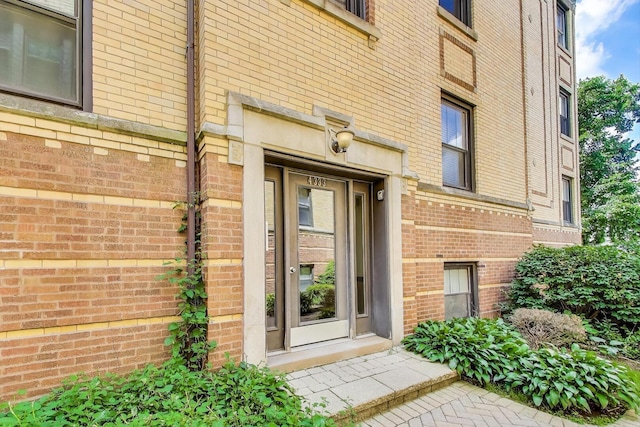 4333 N Troy St Unit 3E, Chicago, IL 60618 - view of exterior entry with brick siding