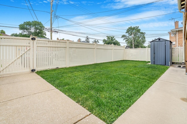 2241 S 17th Ave, North Riverside, IL 60546 - fenced backyard with a storage shed