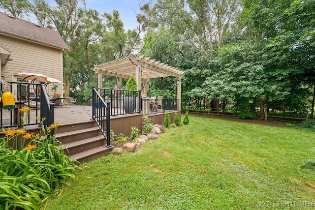 7N107 Hastings Dr, Saint Charles, IL 60175 - view of grassy yard featuring a pergola and a deck