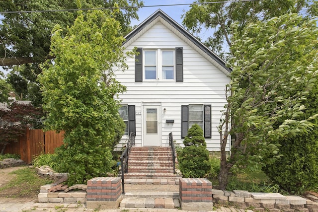 525 Munroe St, Joliet, IL 60436 - view of front facade