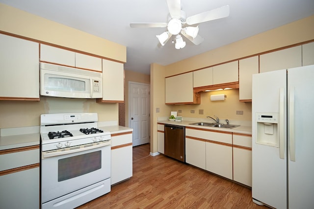 1075 Creekside Dr, Wheaton, IL 60189 - photo 12