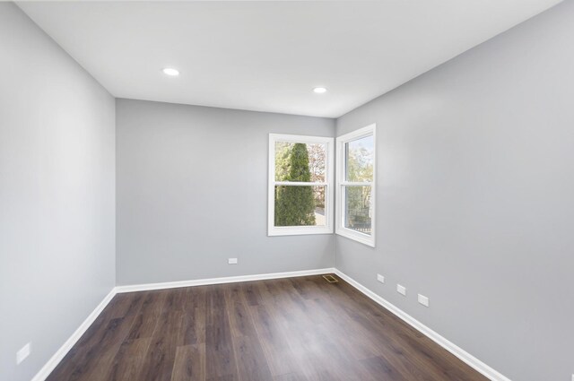 8 Cheswick Ct, Schaumburg, IL 60194 - empty room featuring recessed lighting and dark wood-style floors