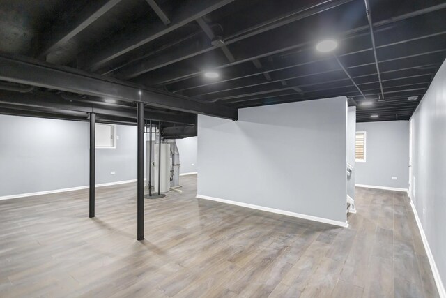8 Cheswick Ct, Schaumburg, IL 60194 - finished basement featuring baseboards and wood finished floors