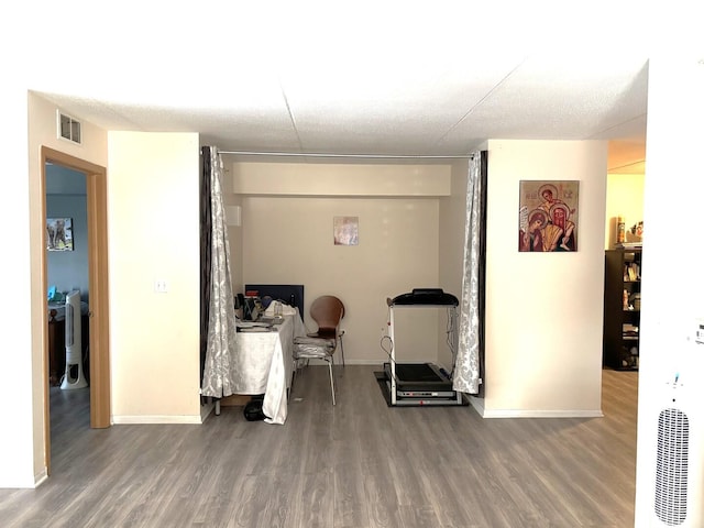231 N Mill Rd Unit 11, Addison, IL 60101 - dining area featuring wood finished floors and a desk