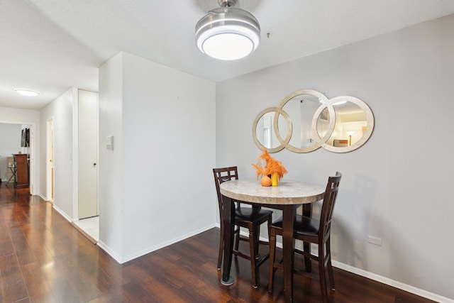 907 S Williams St Unit 206, Westmont, IL 60559 - dining area featuring wood finished floors and baseboards
