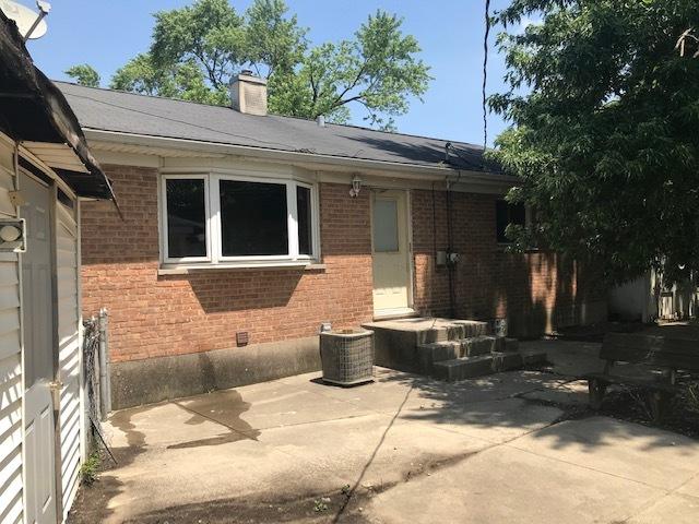 104 Anne Ct, Thornton, IL 60476 - photo 3