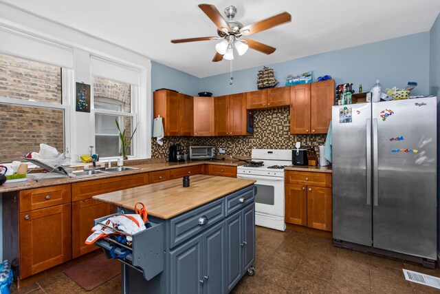 5353 W Belle Plaine Ave, Chicago, IL 60641 - photo 11