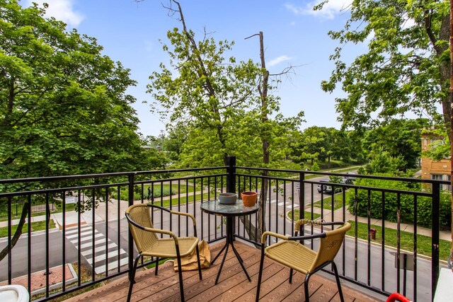 5353 W Belle Plaine Ave, Chicago, IL 60641 - photo 29