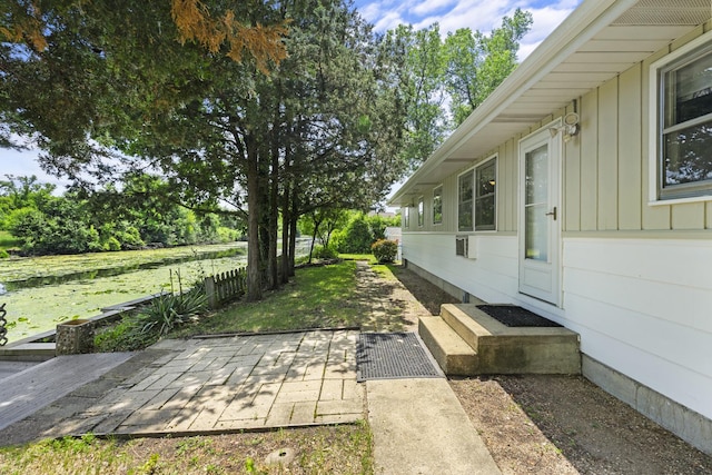 5902 Fox Lake Rd, Mchenry, IL 60051 - view of yard with a patio