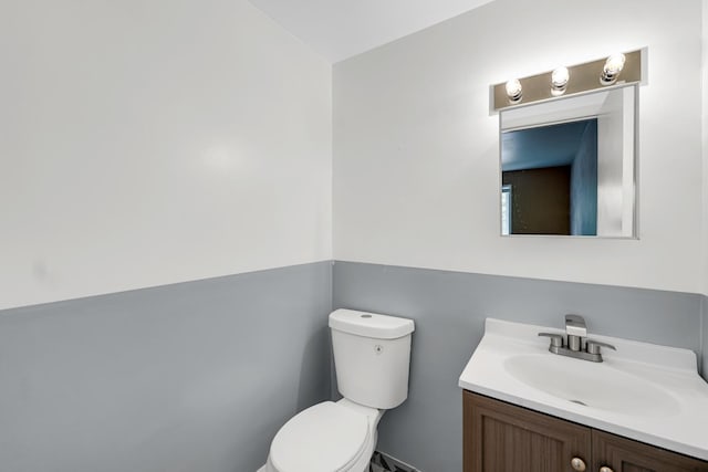 18340 Glen Oak Ave Unit 1D, Lansing, IL 60438 - half bath with vanity and toilet
