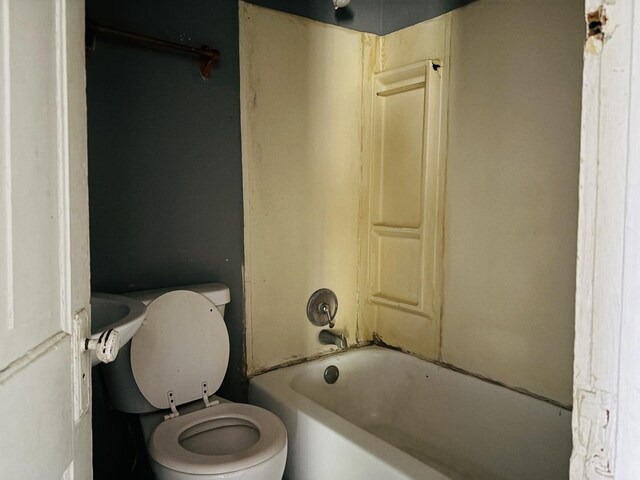 325 Webster Ave, Rockford, IL 61102 - photo 11