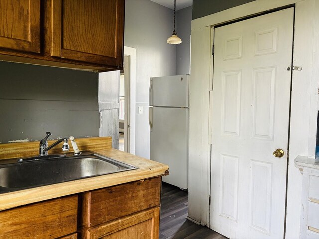 325 Webster Ave, Rockford, IL 61102 - photo 15