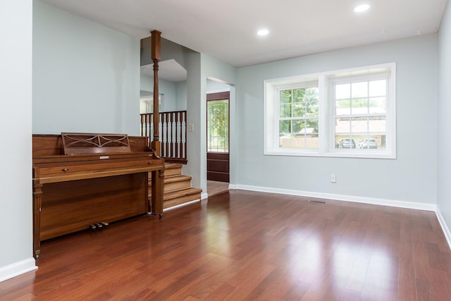 5087 Wilderness Trl, Rockford, IL 61114 - foyer entrance featuring wood finished floors, stairway, and recessed lighting
