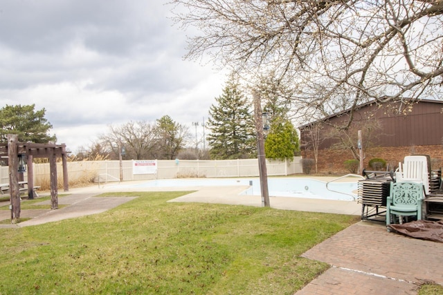 107 65th Lake Dr Unit 202, Westmont, IL 60559 - view of yard with a patio area