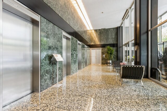 900 N Lake Shore Dr Unit 708, Chicago, IL 60611 - lobby featuring a towering ceiling