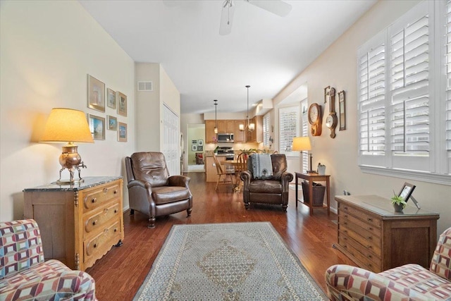 2104 Carillon Dr Unit 2104, Grayslake, IL 60030 - photo 9