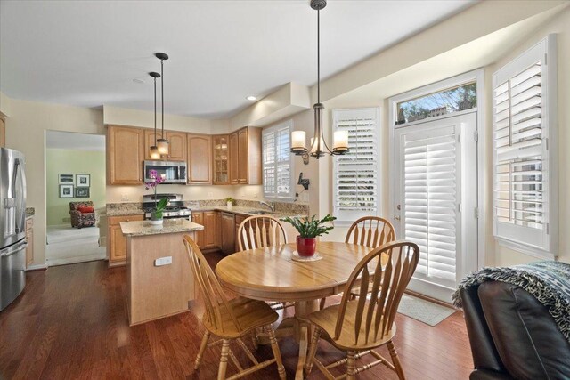 2104 Carillon Dr Unit 2104, Grayslake, IL 60030 - photo 10