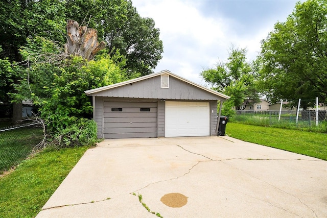 1006 S Adelaide St, Normal, IL 61761 - view of detached garage