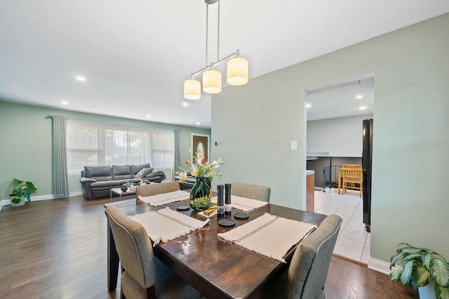 537 W Stearns Rd, Bartlett, IL 60103 - dining space with recessed lighting and wood finished floors
