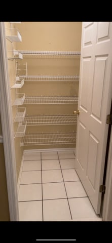 78 Holmes Way Unit W1, Schaumburg, IL 60193 - view of pantry