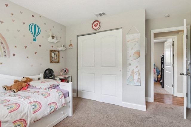 16301 Sherwood Dr, Orland Park, IL 60462 - carpeted bedroom with a closet and baseboards