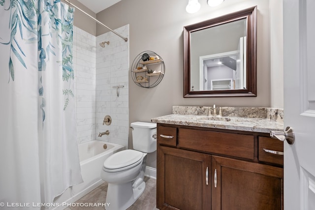 565 Sudbury Cir Unit 0, Oswego, IL 60543 - bathroom with shower / tub combo with curtain, vanity, and tile patterned floors
