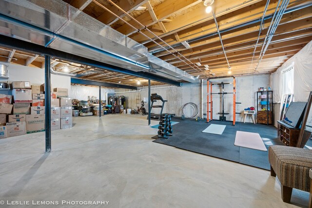 565 Sudbury Cir Unit 0, Oswego, IL 60543 - view of workout room