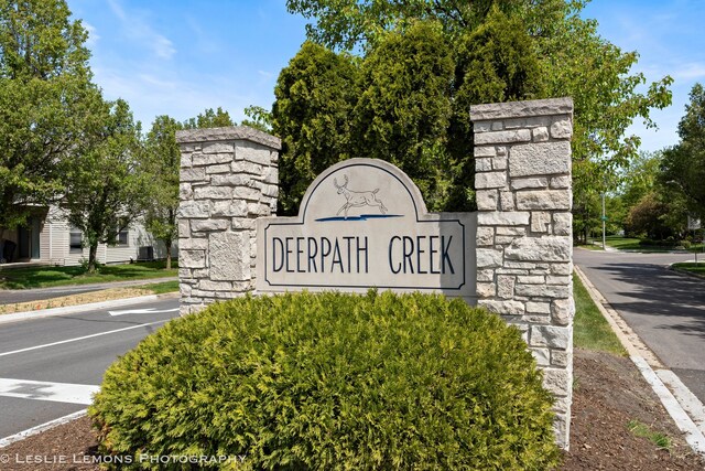 565 Sudbury Cir Unit 0, Oswego, IL 60543 - view of community / neighborhood sign