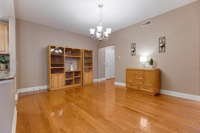 1210 N Foxdale Dr Unit 2-213, Addison, IL 60101 - photo 2