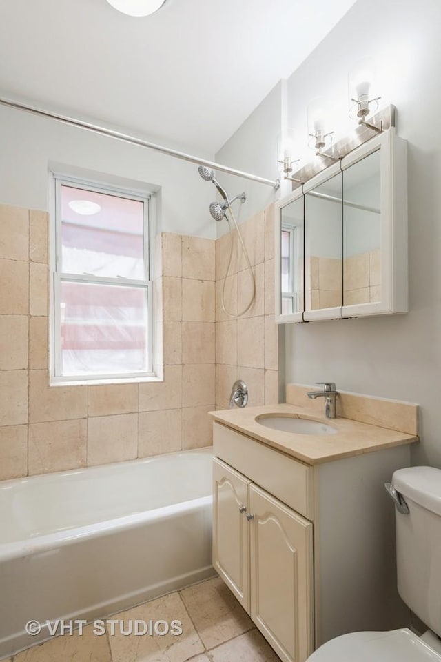 2924 N Sacramento Ave Unit 2W, Chicago, IL 60618 - photo 17