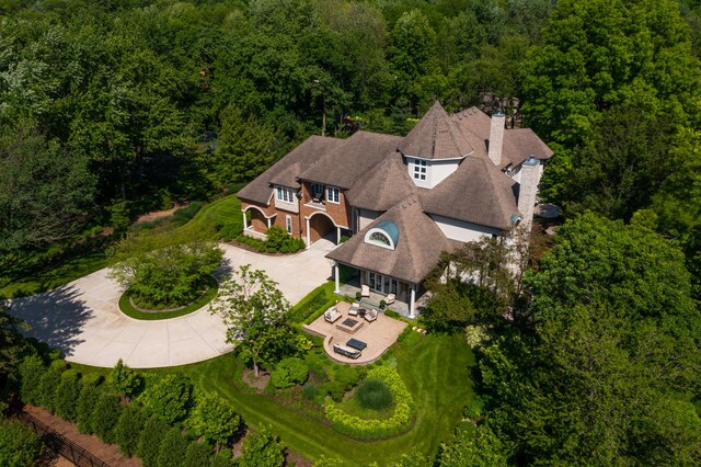 1091 Johnson Dr, Naperville, IL 60540 - view of subject property with a heavily wooded area