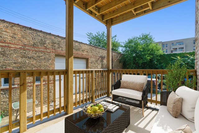 2732 W Belmont Ave, Chicago, IL 60618 - view of wooden terrace