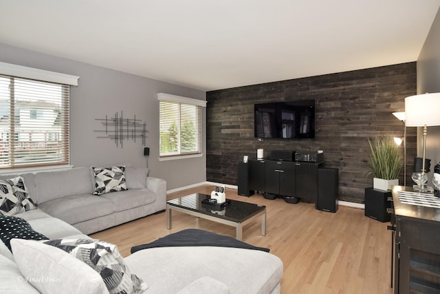 2012 Spring Creek Ln, Mchenry, IL 60050 - living area with light wood-style flooring and an accent wall