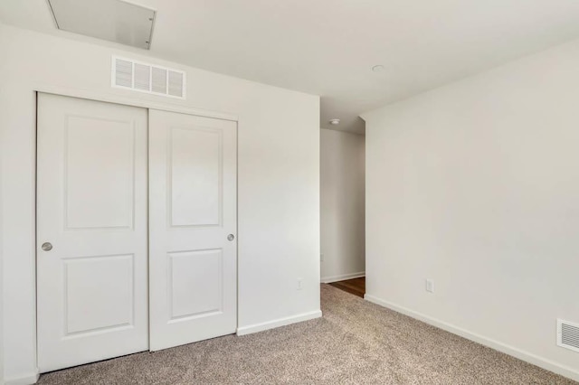 2167 Yellowstone Blvd, Mundelein, IL 60060 - unfurnished bedroom with light carpet and a closet