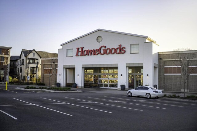 2167 Yellowstone Blvd, Mundelein, IL 60060 - view of building exterior featuring uncovered parking
