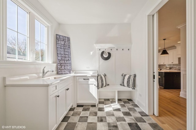 mudroom featuring a sink