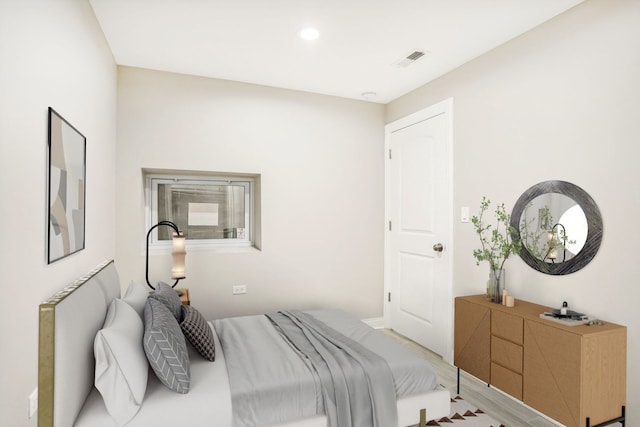 2922 W Polk St, Chicago, IL 60612 - bedroom featuring recessed lighting