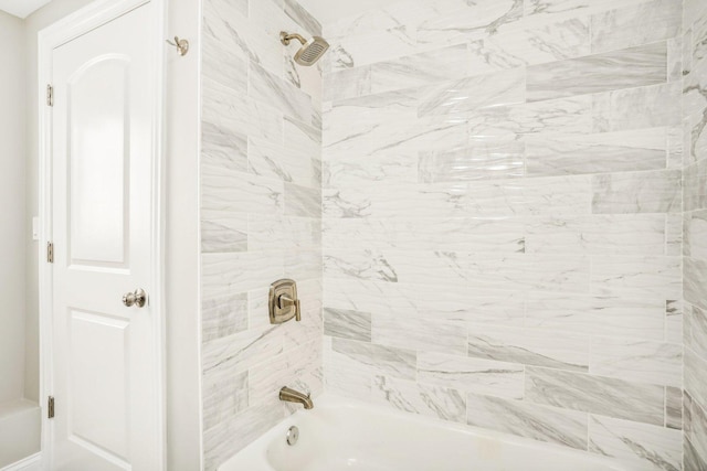 2922 W Polk St, Chicago, IL 60612 - full bathroom with shower / bathtub combination
