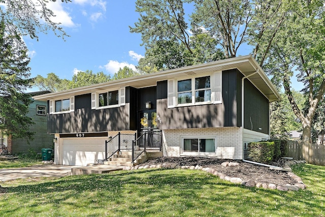 607 Shorewood Dr, Shorewood, IL 60404 - photo 1