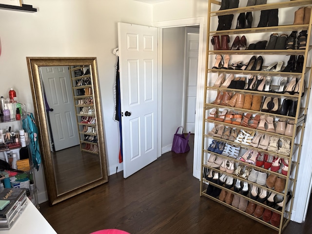 2119 S 20th Ave, Broadview, IL 60155 - bedroom featuring dark wood-style flooring and baseboards