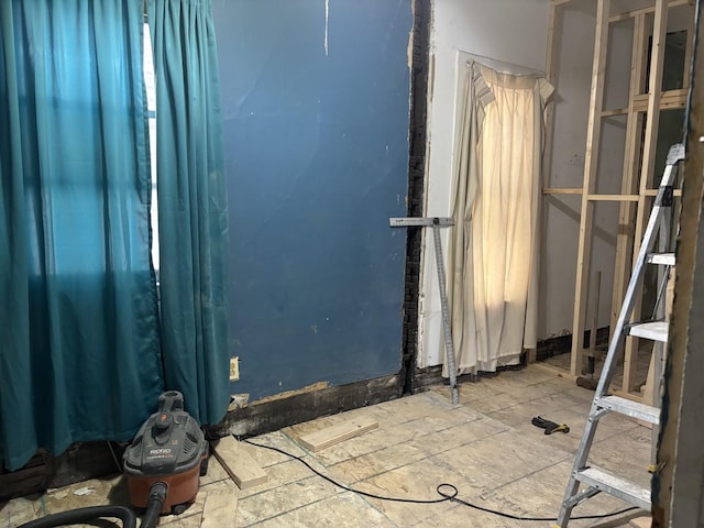 9236 S Blackstone Ave, Chicago, IL 60619 - view of unfurnished room