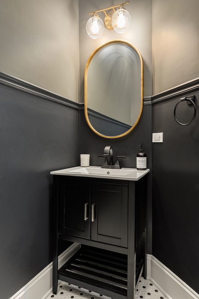 7 Loblolly Ct, Lemont, IL 60439 - bathroom featuring vanity and baseboards