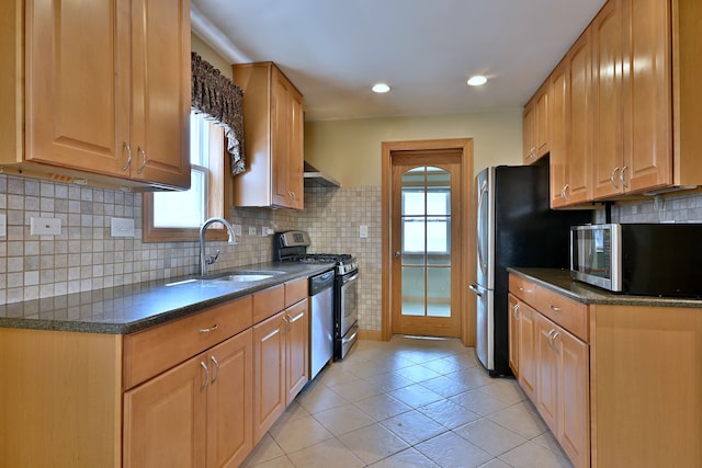 7931 W Metropole St, Elmwood Park, IL 60707 - kitchen featuring appliances with stainless steel finishes, healthy amount of natural light, backsplash, light tile patterned floors, and recessed lighting