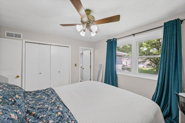 302 S Orr Dr, Normal, IL 61761 - bedroom with ceiling fan and a closet